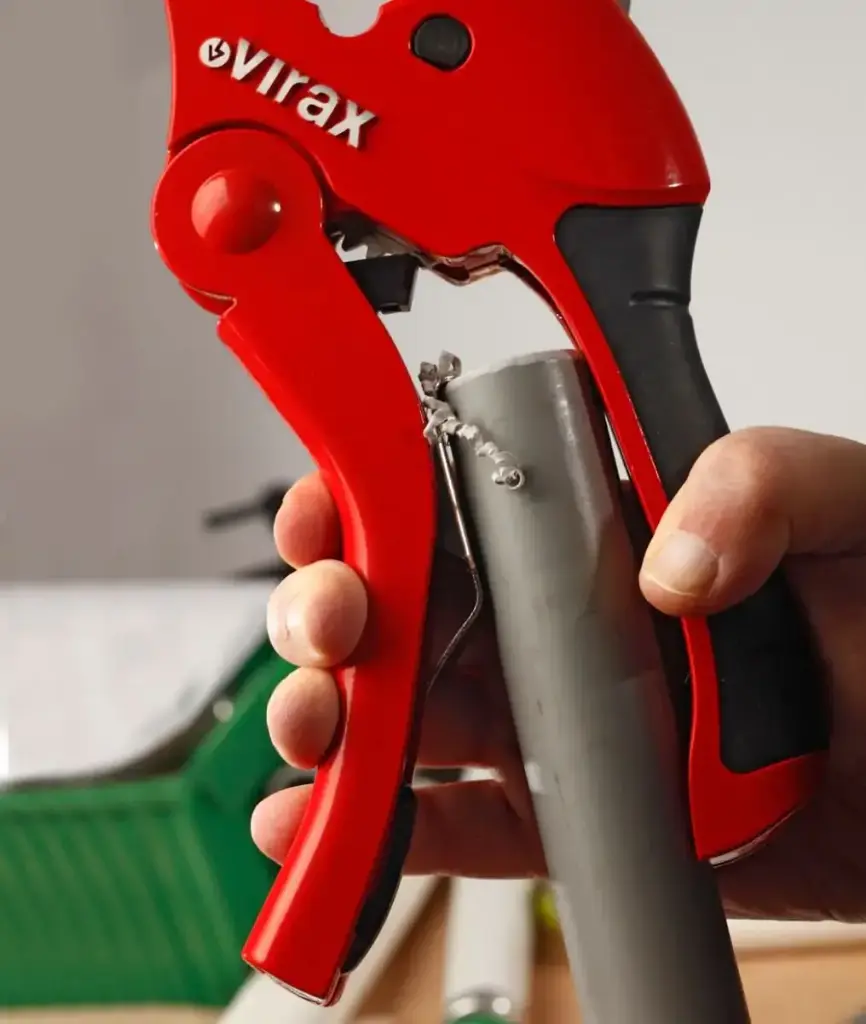 Virax 215042 Plastik Boru Kesme Makası 42mm 5.webp